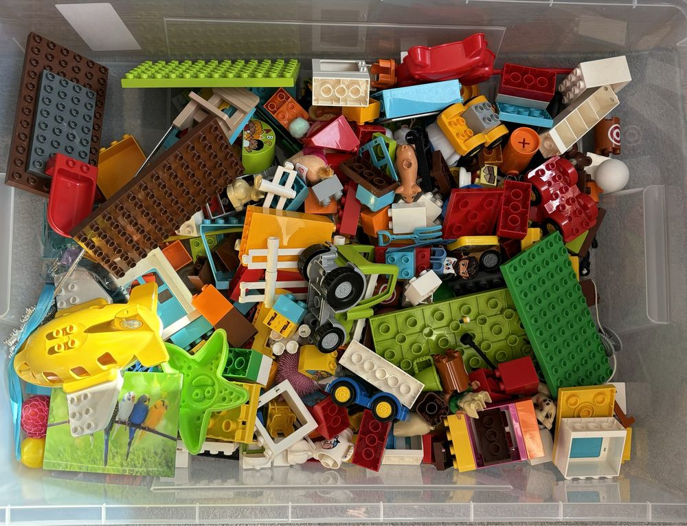Sprzedam kilka zestawów Lego Duplo