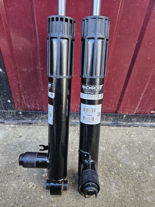 Амортизатори DCC Skoda Superb 3