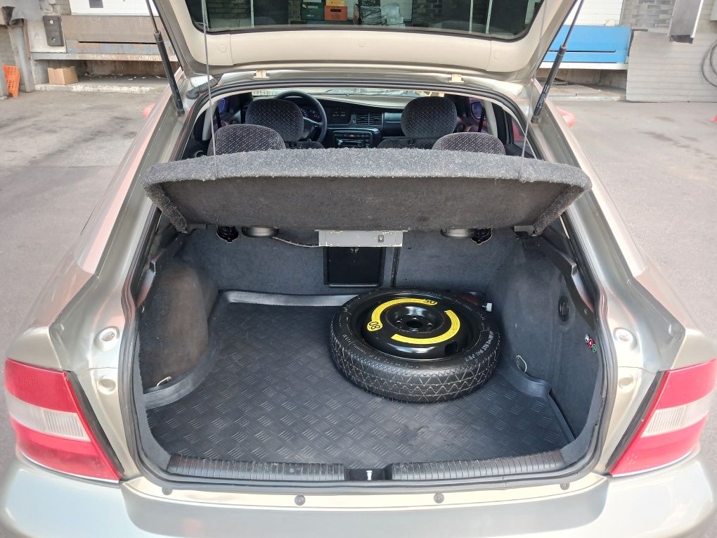 Opel Vectra b ,1,6 GBO