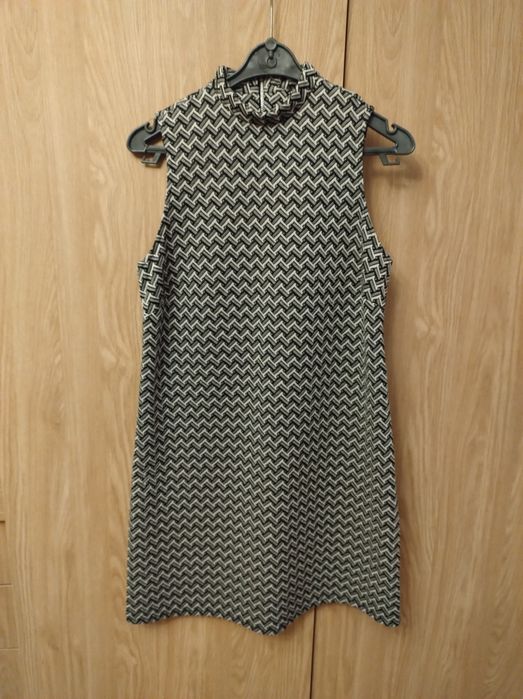Sukienka trapezowa New Look 40