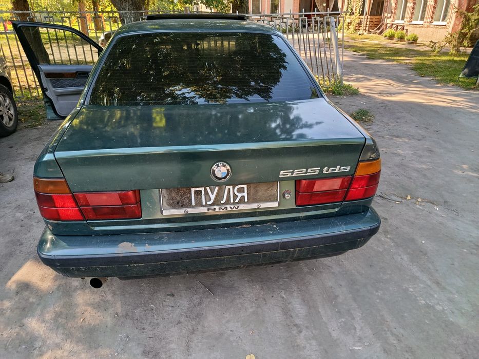 Продам е34 мотор 51плита  можно переоформить могу пригнать