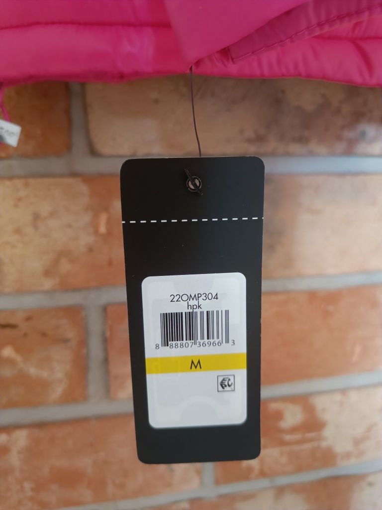Kurtka damska Guess XS, S, M, L w różowym kolorze