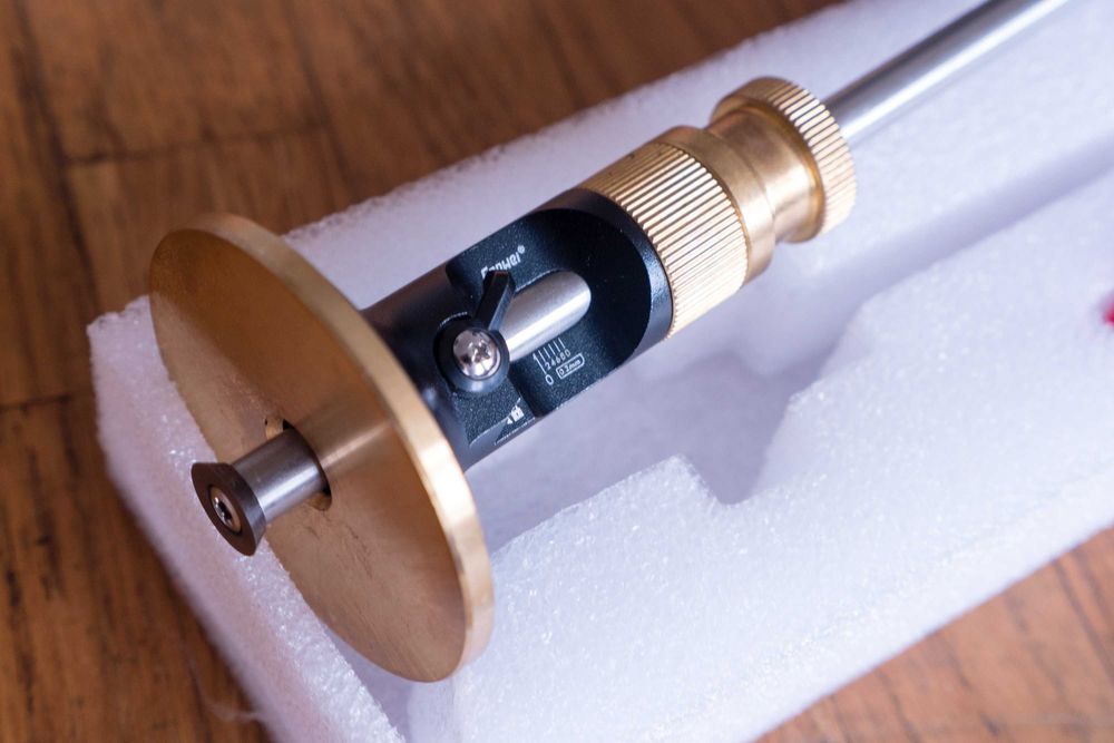 Znacznik traserski stolarski z podziałką z mikroregulacją 120mm