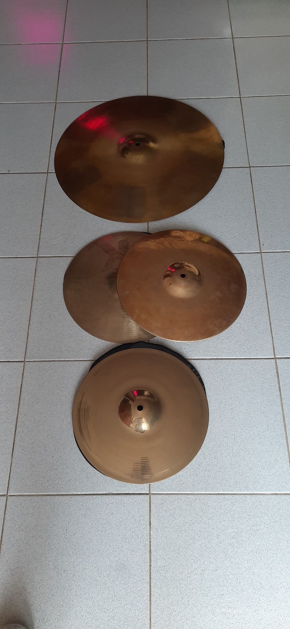 Conjunto Pratos Bateria