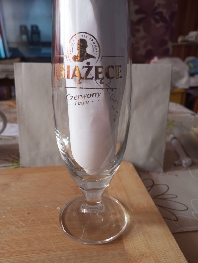 Kolekcjonerski kufel na nóżce do Piwa