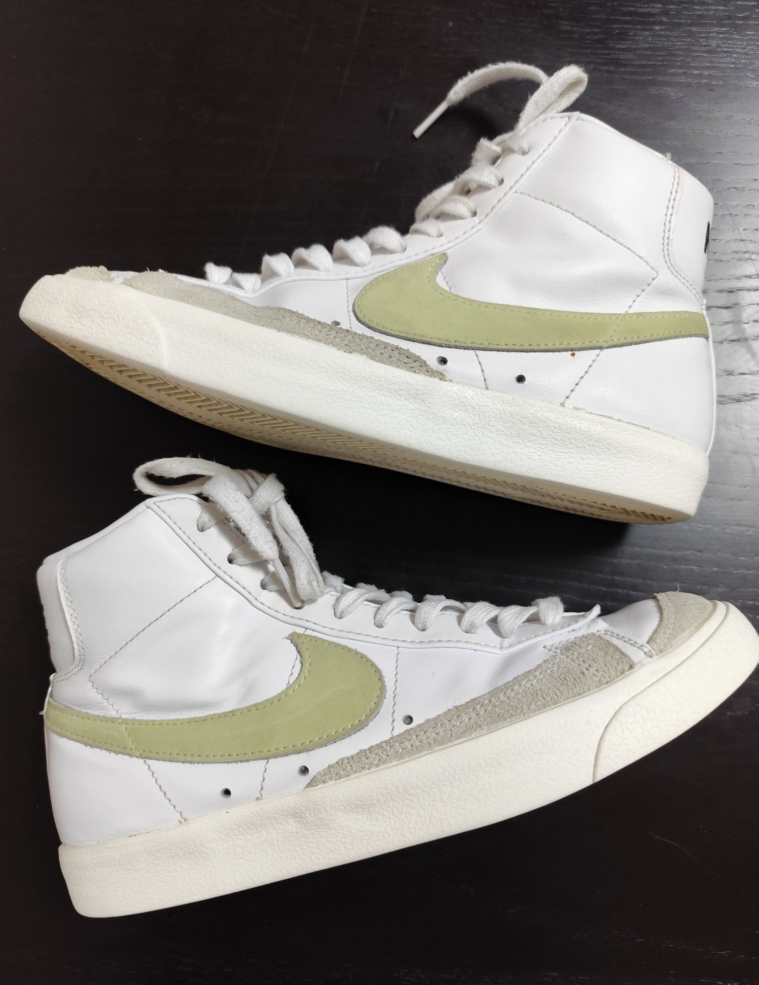 Sapatilhas Nike - Blazer Mid 77 (Tam. 39)