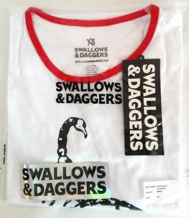 T-Shirt Swallows & Daggers Scorpion Love Hurts Senhora Original Nova