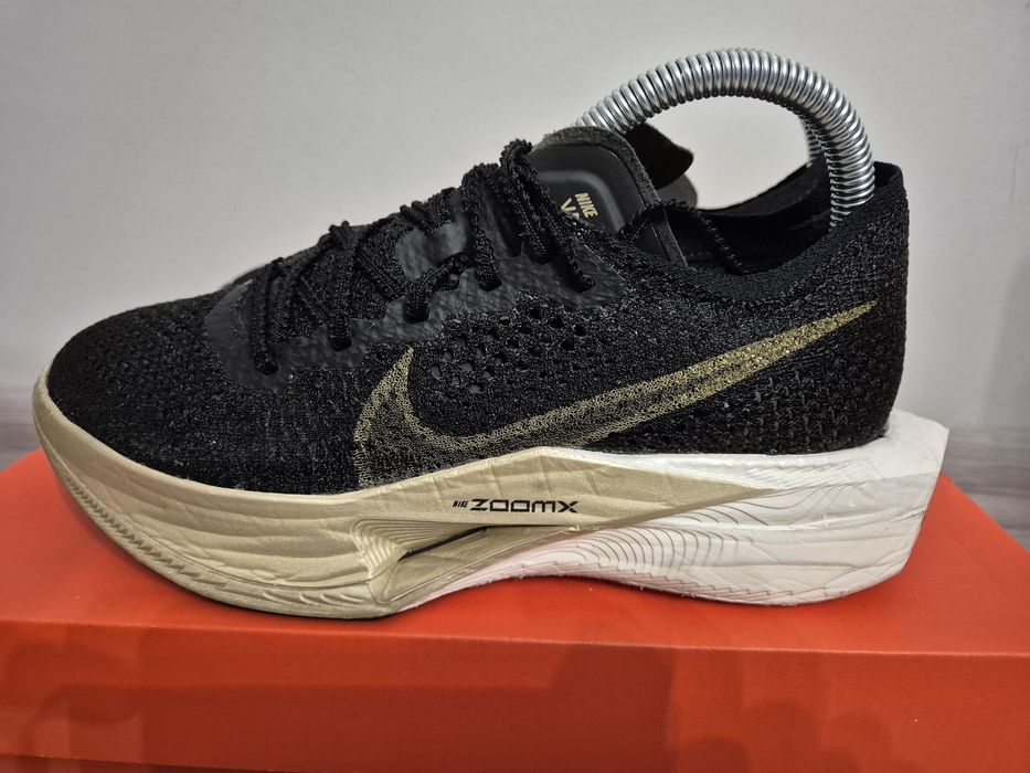 Buty damskie do biegania Nike Vaporfly 3 rozmiar 39.