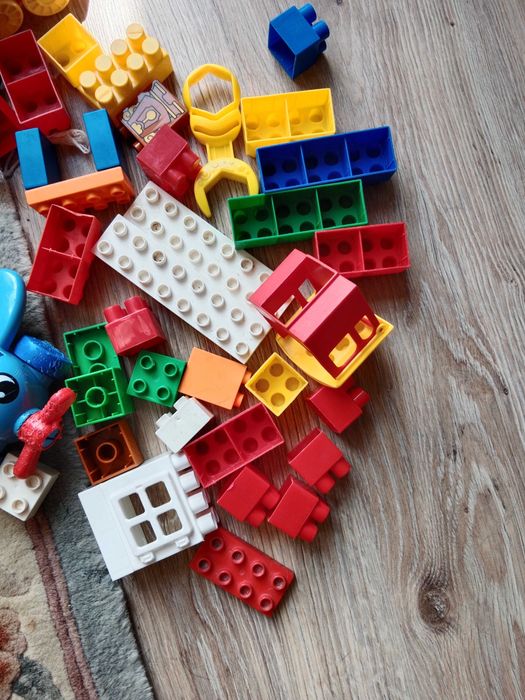 klocki zabawki duplo i inne