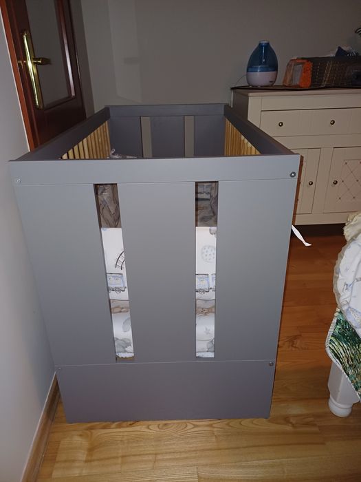 Łóżeczko dziecięce Klupś Paula grafit + materac