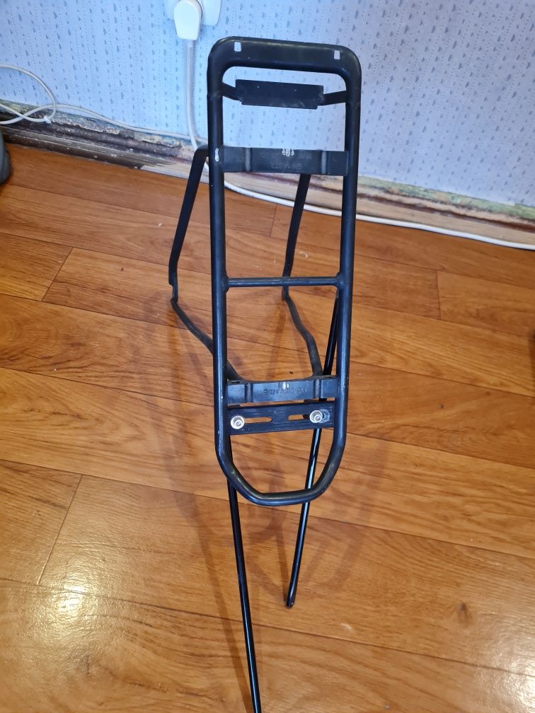 Bagażnik aluminiowy 28 +błotniki rowerowe