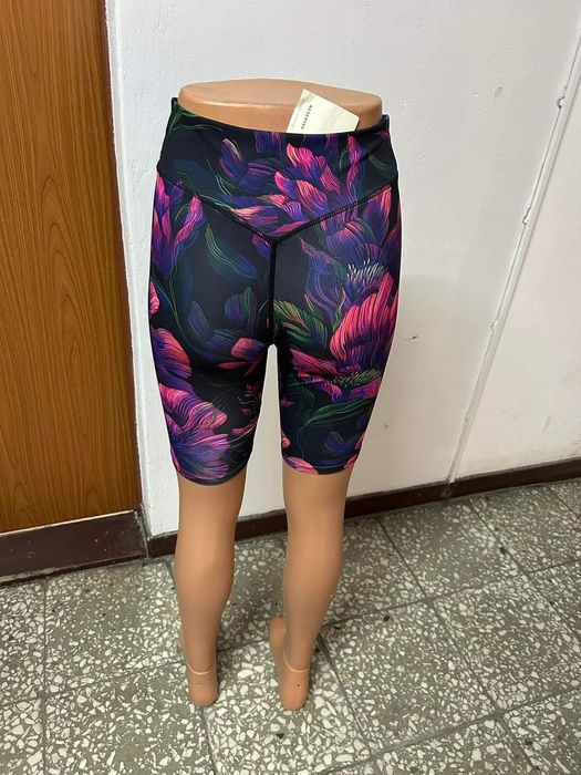 Nowe kolarki damskie sportowe sport XS/S Reserved kolorowe kwiaty spod