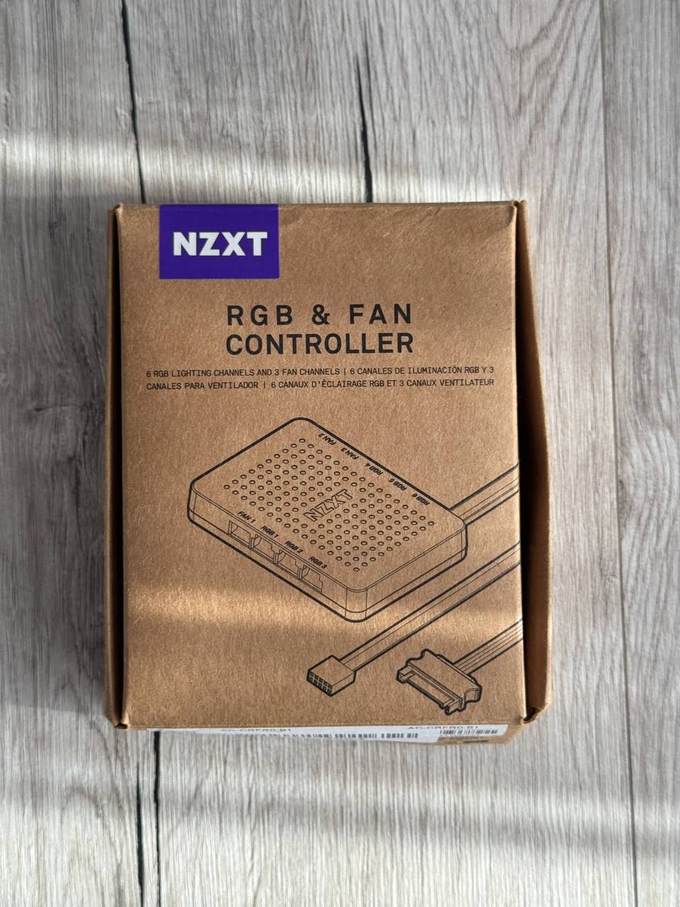Контролер NZXT RGB & Fan Controller (AC-CRFR0-B1)