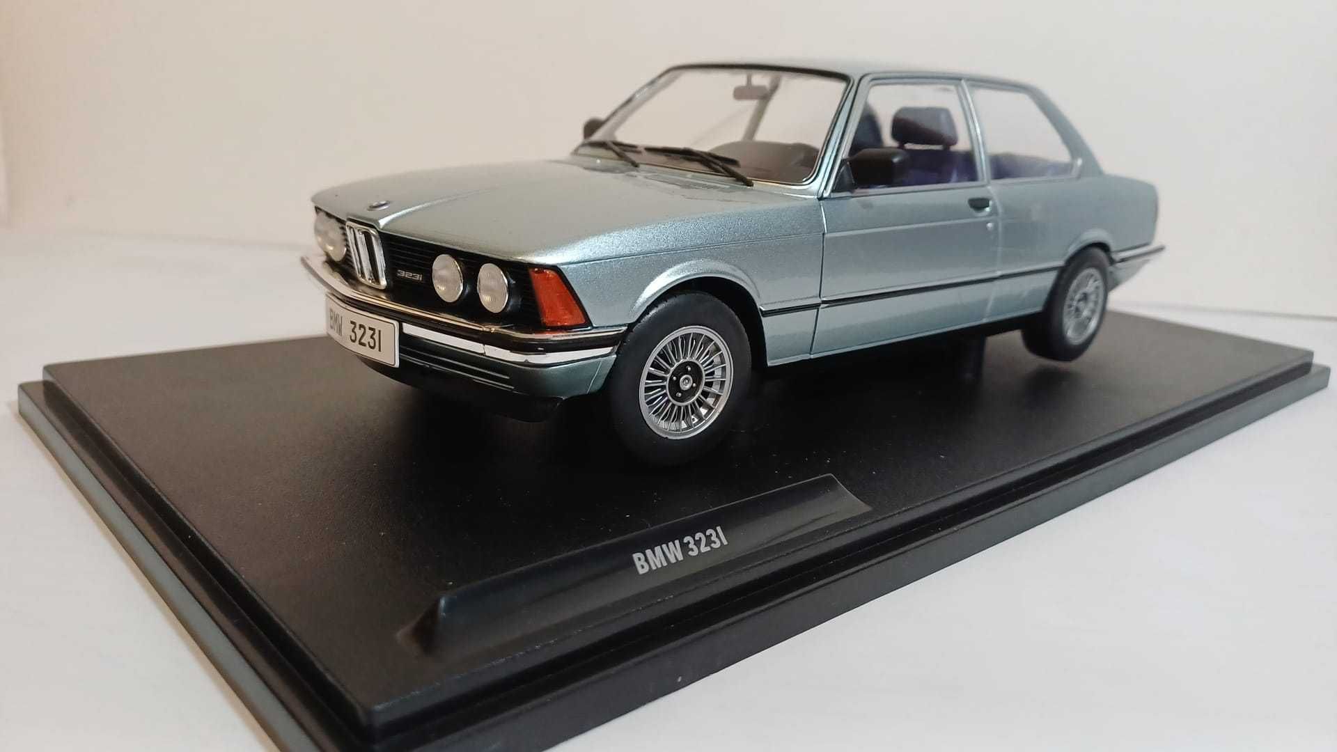 1/18 BMW 323i az - Solido