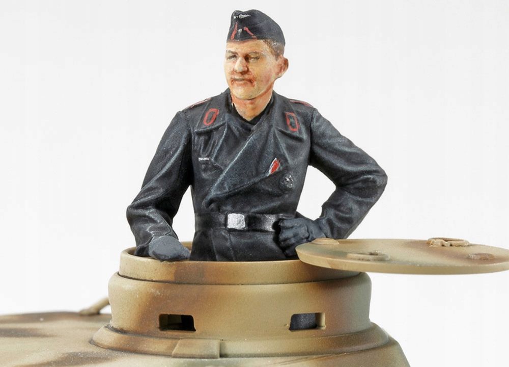 Czołg Panther PzKpfw V Ausf.D 1:48 model 32597 Tamiya