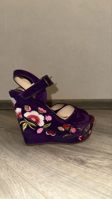 Босоножки в стиле Dolce & Gabbana