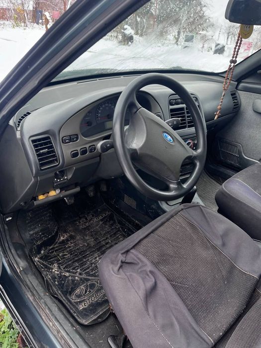 Продам ВАЗ 2110 телефонуйте