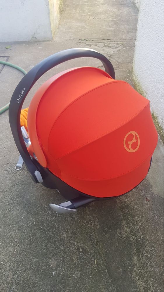 Ovo Cybex Aton Q i-size Autumn Gold - Laranja Como Novo