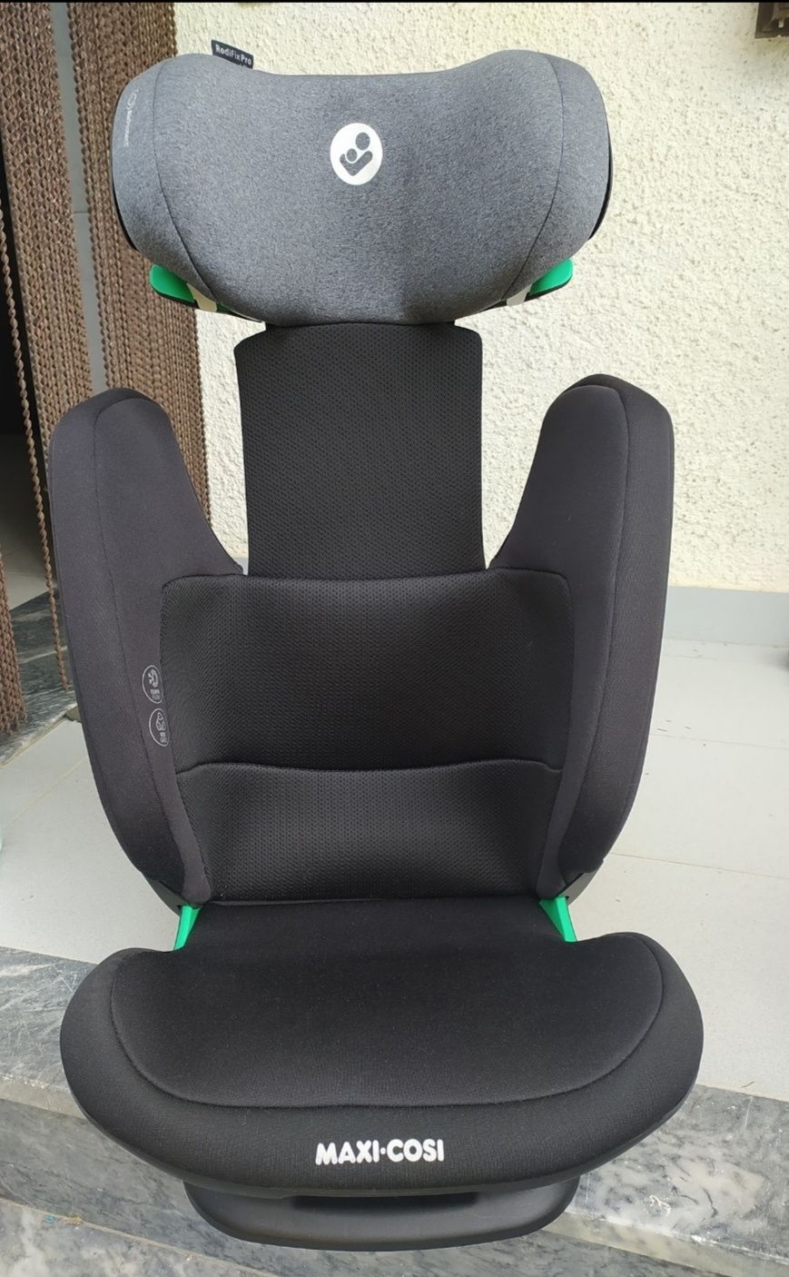 Cadeira auto Maxi-cosi Rodifix Pro I-size