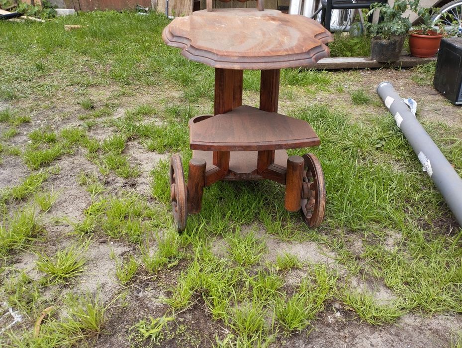 Stolik bufetowy antyk