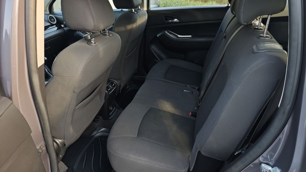 chevrolet orlando 7 osobowy android nawigacja