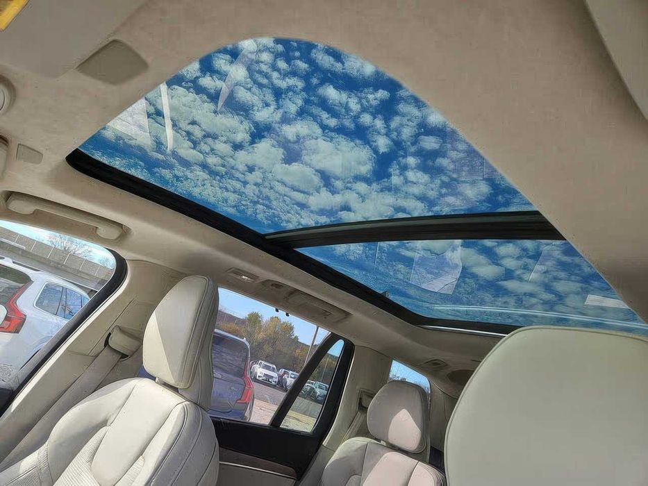 Volvo XC90 B6 Ultimate Bright      2024