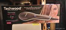 Escova alisadora de cabelo c/ 55W Techwood
– Controlo temperatura: 80º