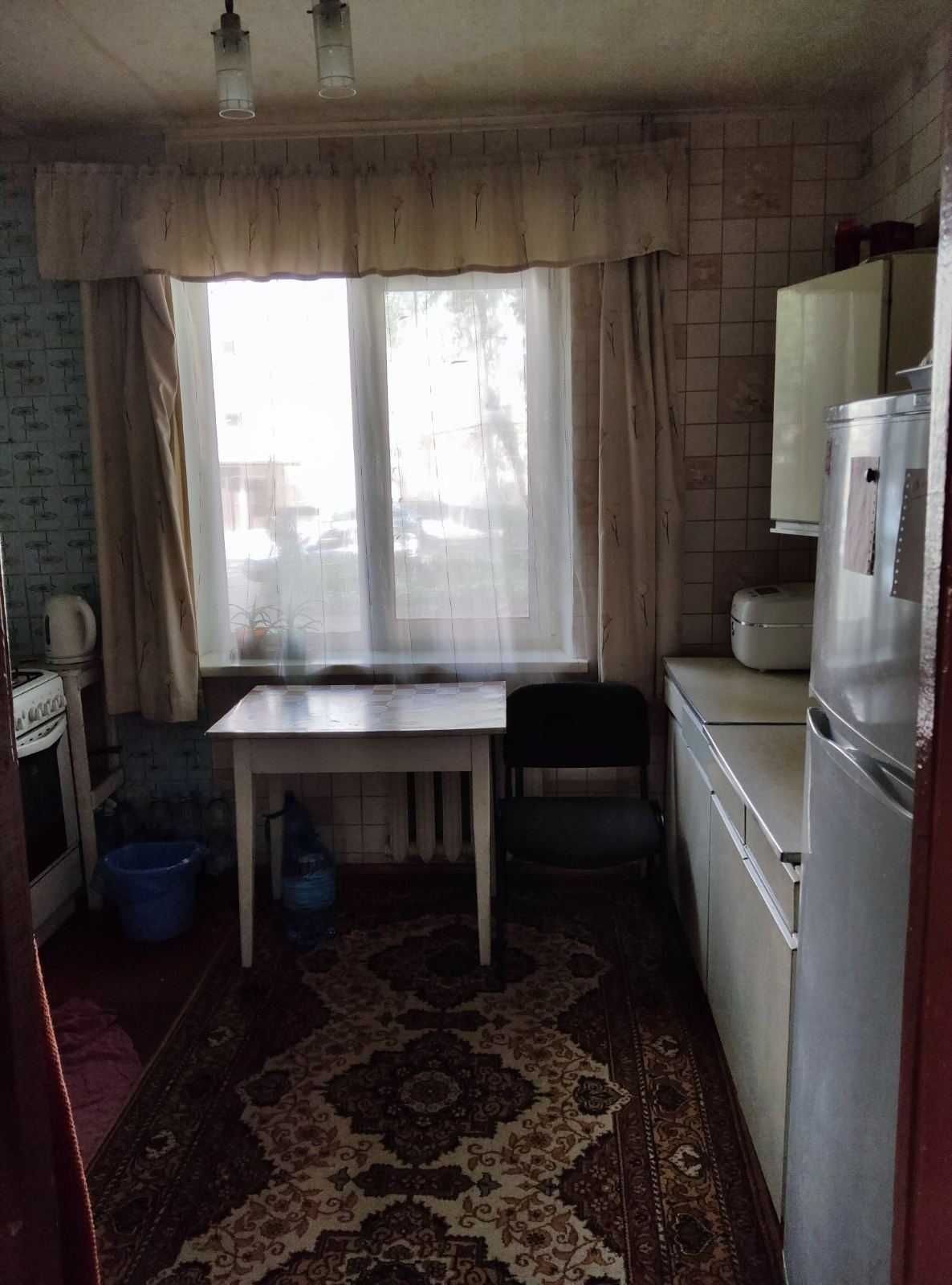 Продам трикімнатну квартиру
