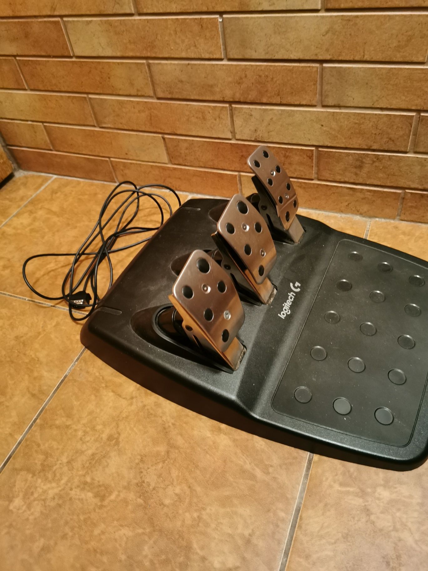 Kierownica logitech 920 nowa