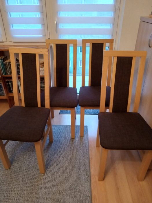 4 krzesła stan B. Dobry