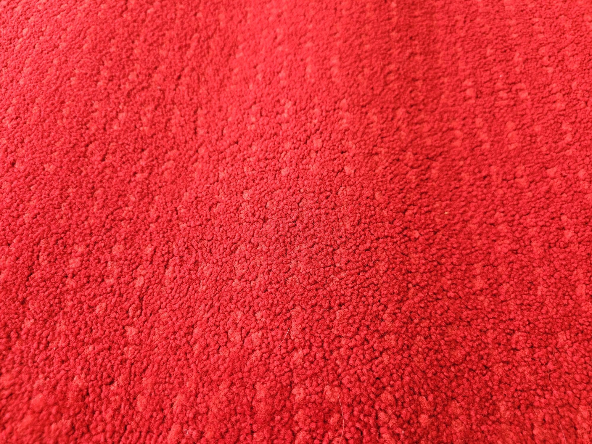 Tapete vermelho ikeaj