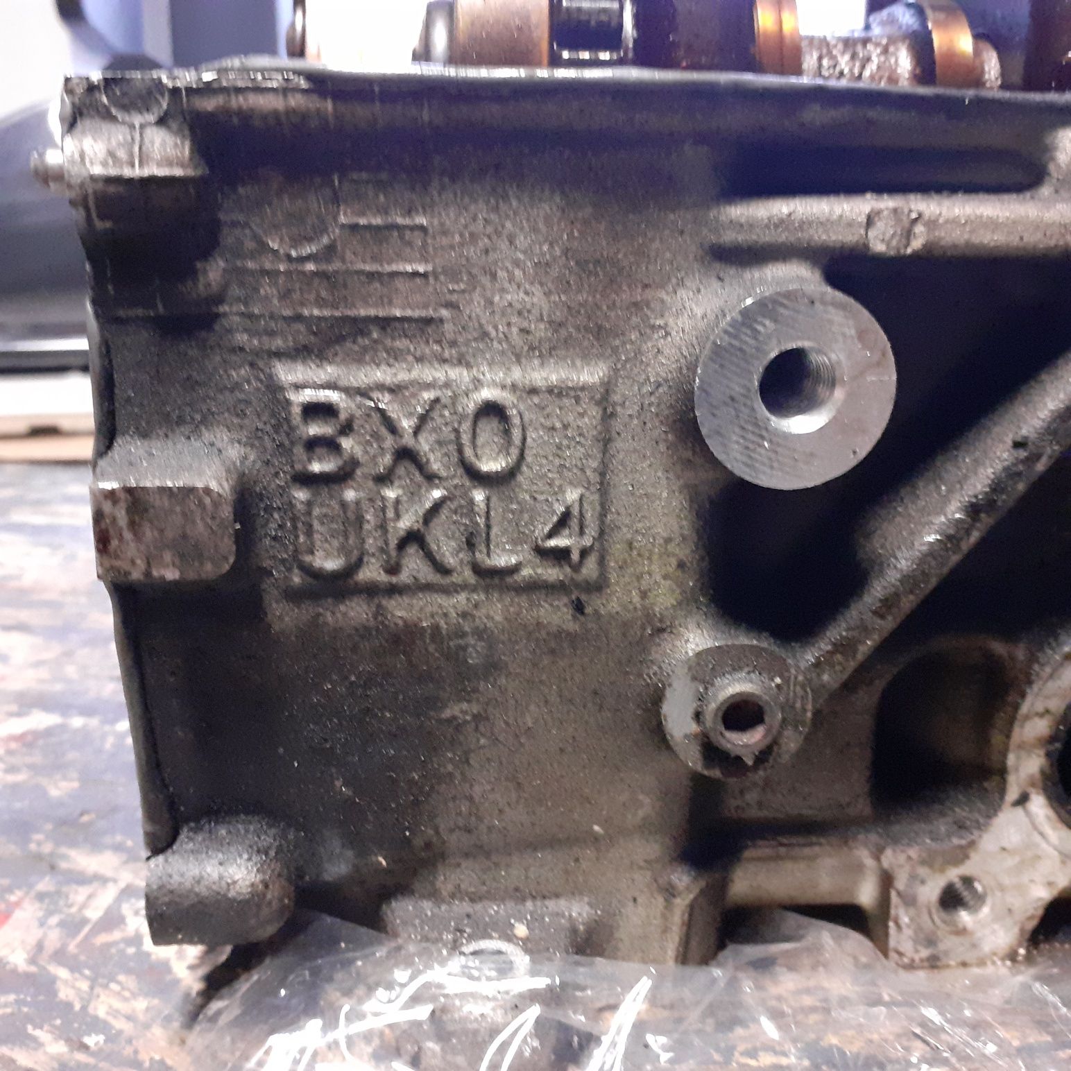 Głowica kompletna CR14  Nissan Note E11   1.4