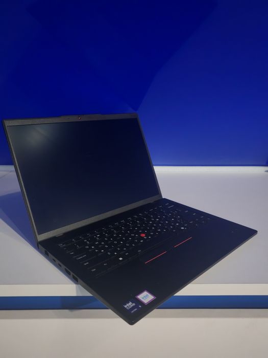 Lenovo thinkpad L14 gen 5 / Intel ultra 5 125U / 16gb DDR5 / 256gb SSD