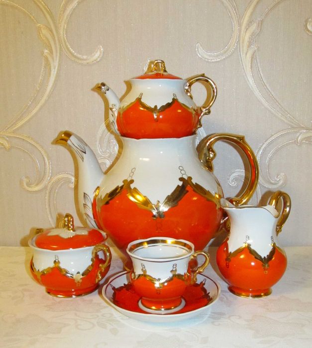 Чайный сервиз "Красный Бутон" 21 предмет фарфор СССР Барановка 70-ые