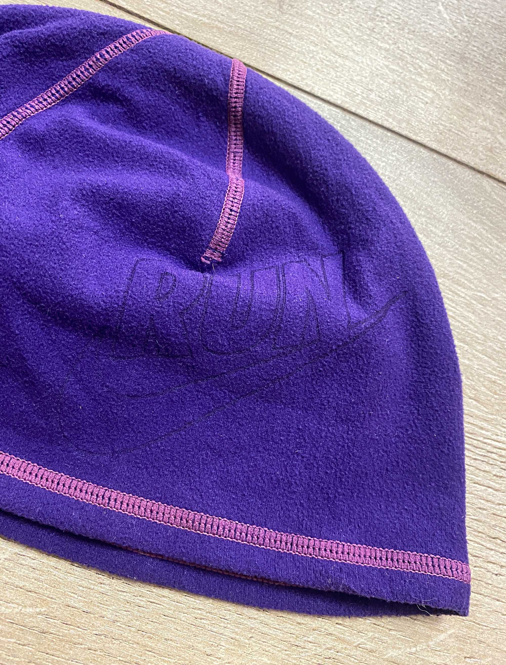 Женская беговая шапка Nike Purple Run Lotus Reversible Knit Beanie