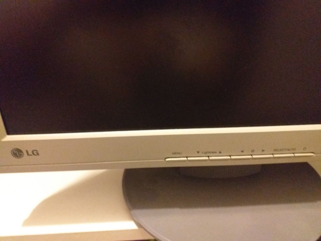 Monitor LG FLATRON