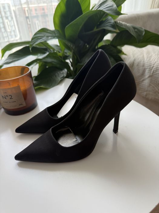 Туфлі Mango, Zara