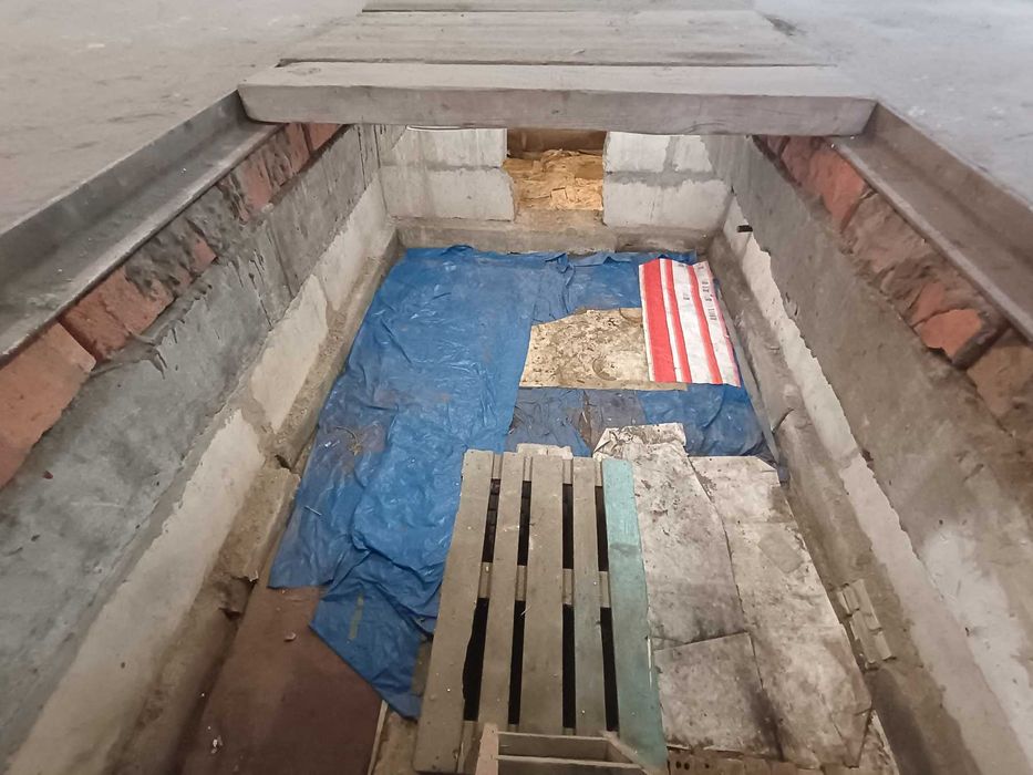 Гараж великий Троєщина Під підіймач СТО малярка склад цех виробництво