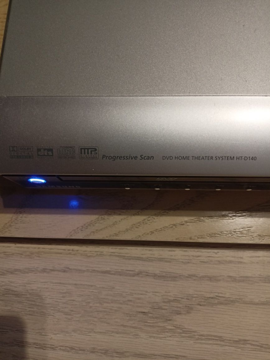 DVD Samsung progressive scan HT-D140