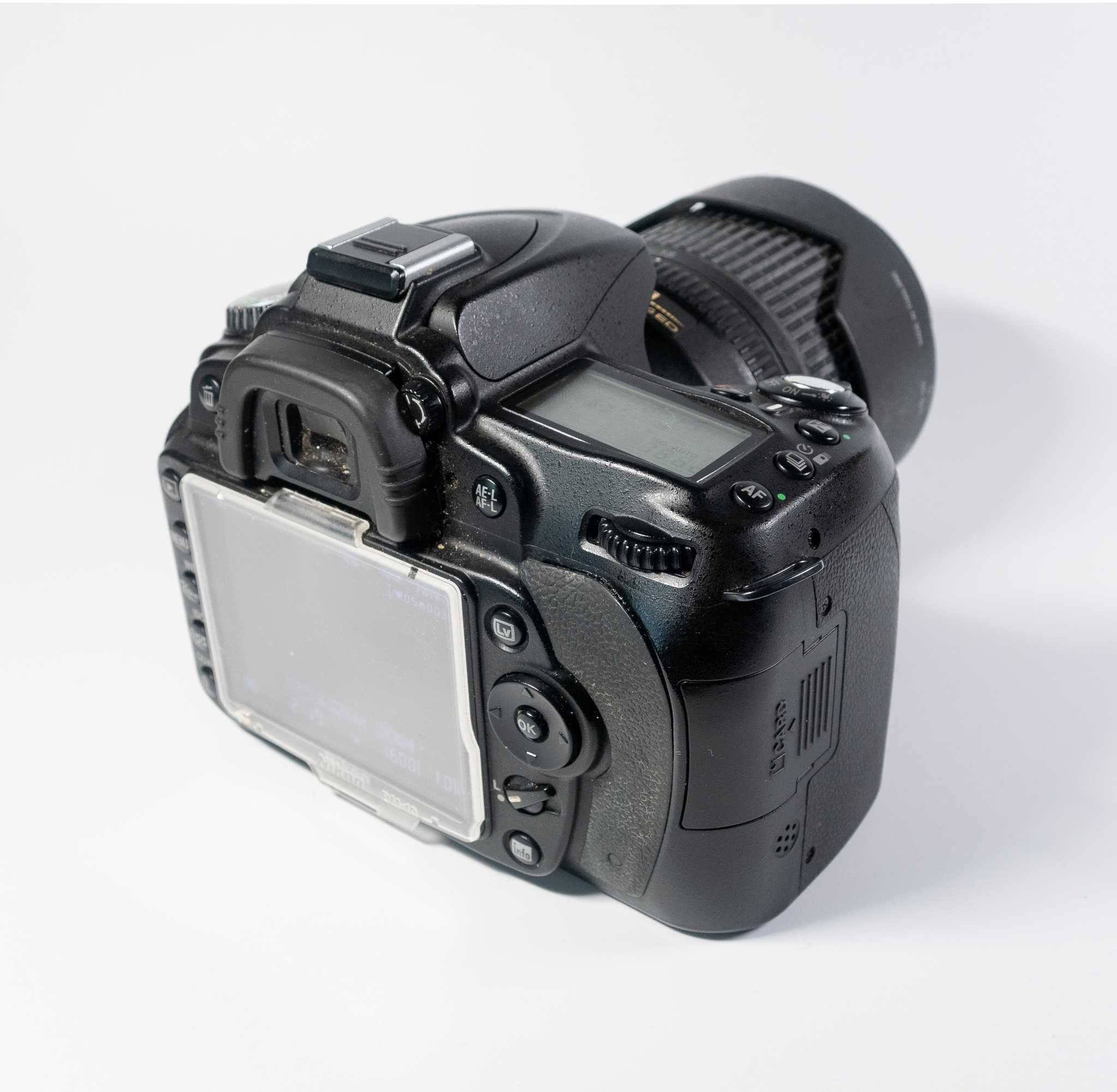 Зеркальный фотоаппарат Nikon d90 18-105mm VR (19700 кадров)