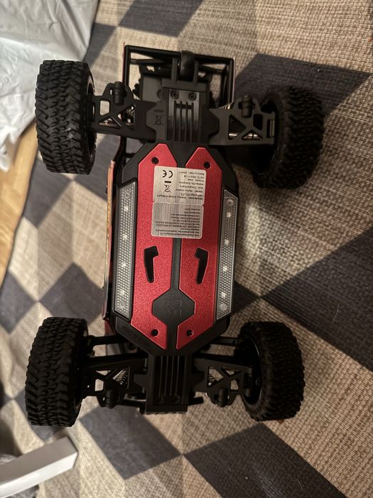 Машинка на радиоуправлении 4 WD 55км