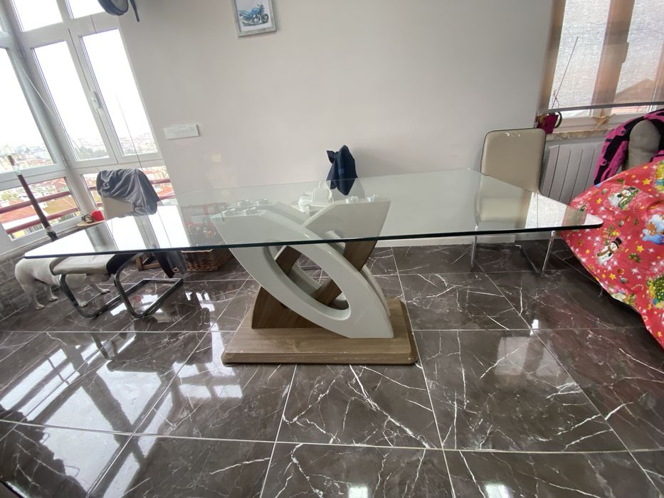 Mesa de vidro  para refeicao