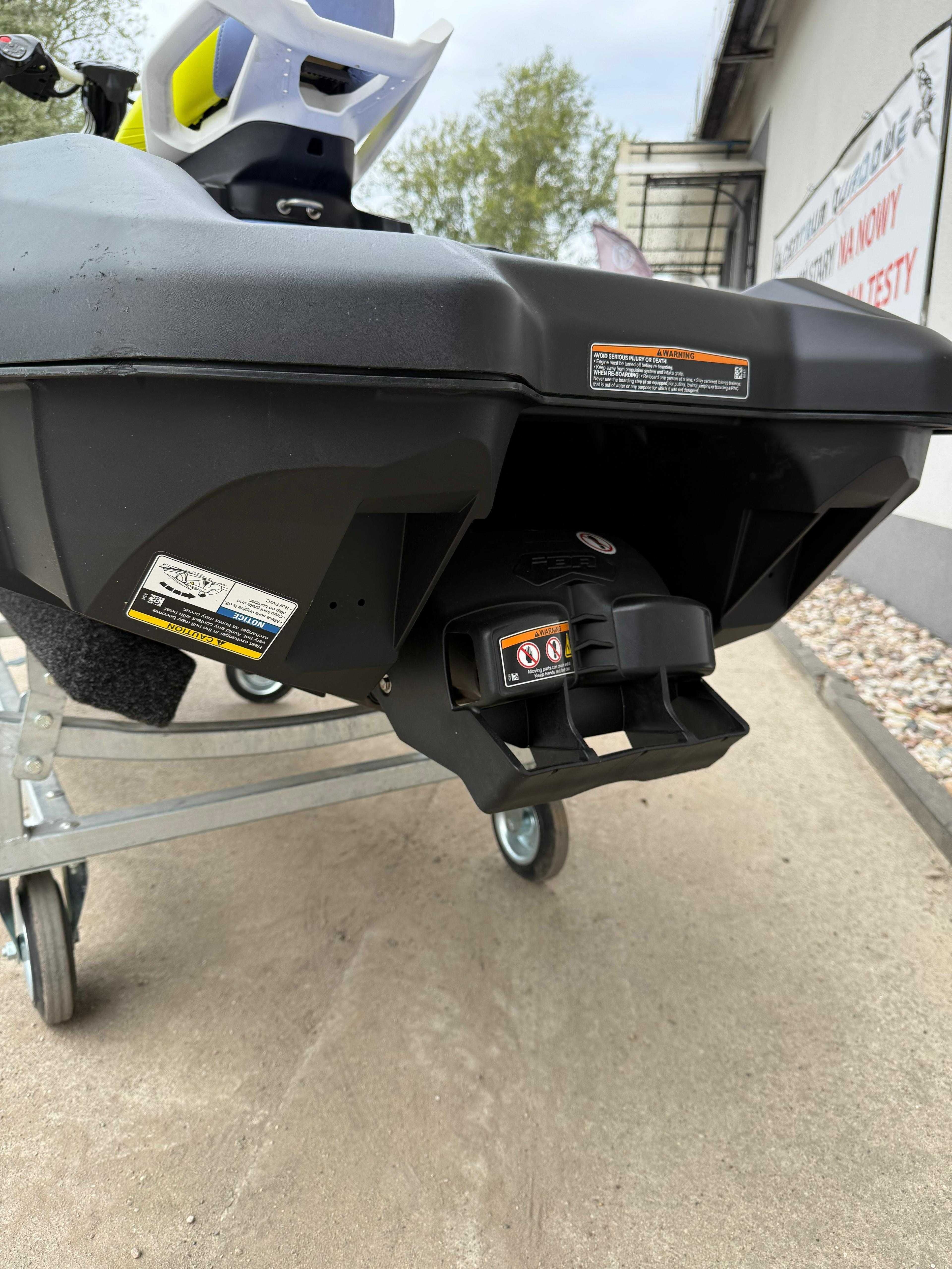 SEA DOO SPARK trix 3up IBR 90km 2024r 32mth