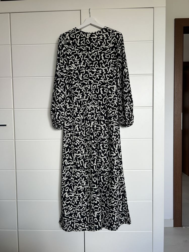 Nowa czarno biała długa elegancka sukienka zara 40