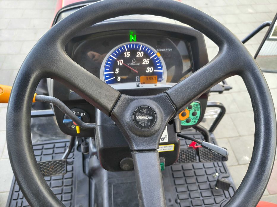 Японський мінітрактор Yanmar EG 223