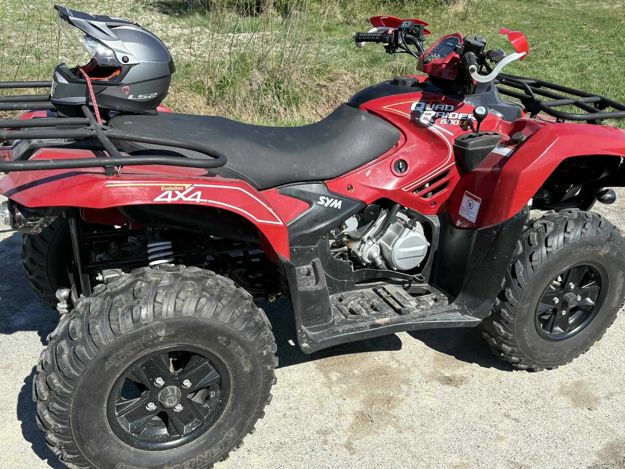 Sprzedam Quada marki SYM poj.600/ 54KM