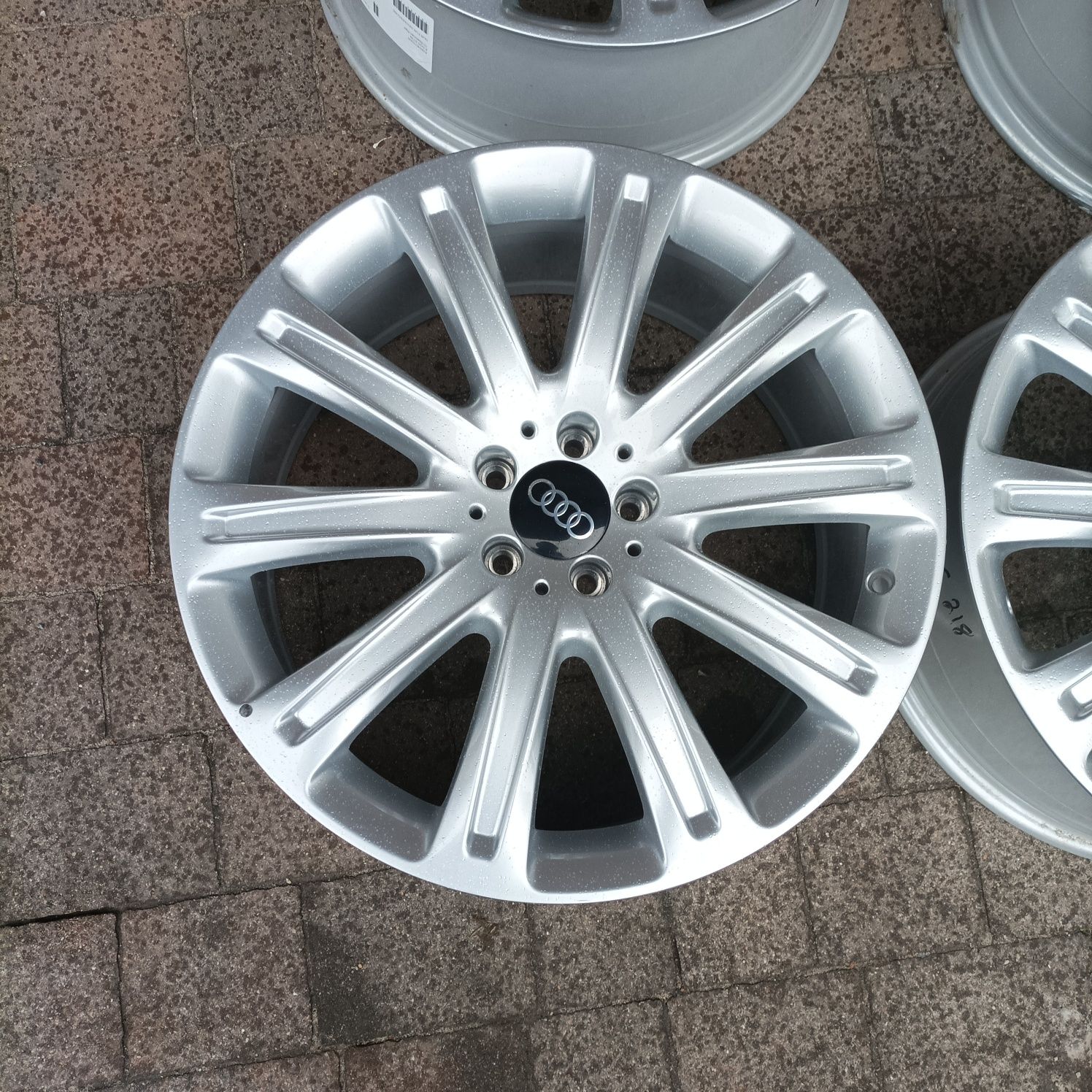 4 jak nowe Felgi 20 cali et 29 5x112 Audi A7, Q5, S7, SQ5, Q7