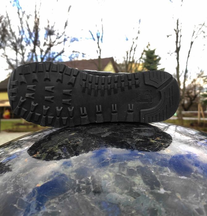 (1925-26) Кросівки New Balance 574 чорні з білим (з 36 по 45) нб