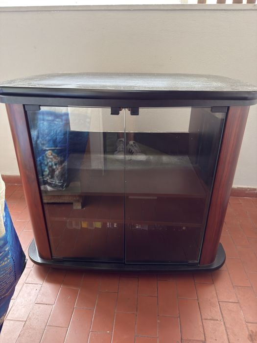 Mesa televisao giratoria