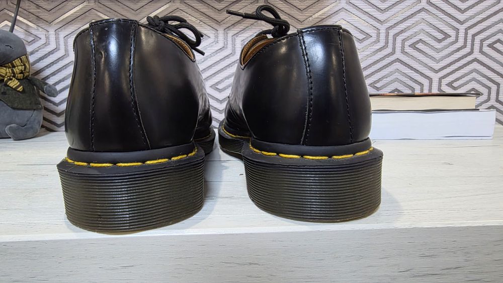 Оригінальні туфлі Dr. Martens 1461 Black Smooth